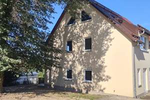 Erstbezug nach Komplettrenovierung: Traum-EFH in bester Lage