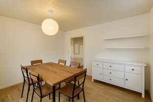 WINDISCH Immobilien - Doppelhaushälfte mit großem Garten in ruhiger Spielstraße zu vermieten – Die vollständige Adresse der Immobilie erhältst du vom Anbieter., 82194 Gröbenzell – Vorschaubild 12
