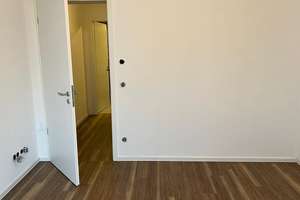 WG-Zimmer ab 01.08.2026 verfügbar (Wohngemeinschaft) für 800€ (All IN)) – Corkstraße 3, 51103 Kalk (Ortsteil), Köln – Vorschaubild 3