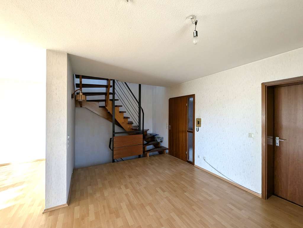 Immobilie in Großbottwar - Charmante Doppelhaushälfte mit viel Platz für die Familie in ruhiger Lage von Großbottwar - Bild 3