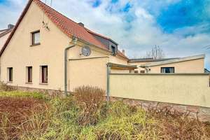 Einfamilienhaus in ruhiger Lage – Die vollständige Adresse der Immobilie erhältst du vom Anbieter., 6774 Krina – Vorschaubild 2