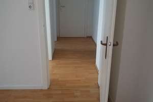 Renovierte 3 Zi -Wohnung in der Elberfelder Südstadt – Neviandtstraße xx, 42117 Elberfeld West, Wuppertal – Vorschaubild 1