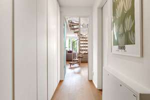Über den Dächern zuhause. In absolut ruhiger Wohnlage. – Die vollständige Adresse der Immobilie erhältst du vom Anbieter., 81479 Solln, München – Vorschaubild 9
