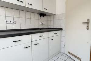 3 Zimmer-Wohnung perfekt für Studenten! – Elisabethstraße  112, 24143 Gaarden-Ost, Kiel – Vorschaubild 2