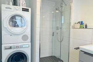 Modernes Townhouse am Rheinauer See - 5,5 Zimmer, 2 Terrassen, Garage & Top-Ausstattung – Die vollständige Adresse der Immobilie erhältst du vom Anbieter., 68219 Rheinau, Mannheim – Vorschaubild 16