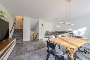 Hochwertig modernisiert, perfekt erhalten – Wohnen mit Herz & Extras – Die vollständige Adresse der Immobilie erhältst du vom Anbieter., 71726 Benningen am Neckar – Vorschaubild 1