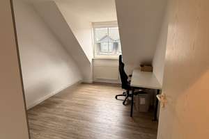 4 Zimmer Dachgeschosswohnung in Bienrode-Waggum-Bevenrode – Grasseler Straße 90, 38110 Wabe-Schunter-Beberbach, Braunschweig – Vorschaubild 5