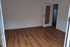 Zuhause mit 3 Zimmern und Balkon in Regensburg