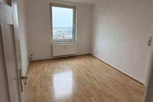 renovierte 3-Zimmer-Altbauwohnung in Lübeck-St. Lorenz – Finkenberg 38, 23558 Sankt Lorenz Süd, Lübeck – Vorschaubild 5