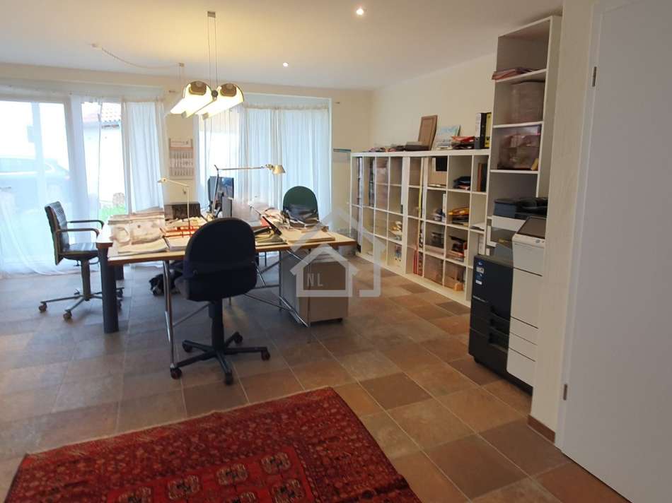 Wohnen EG (aktuell als Büro...