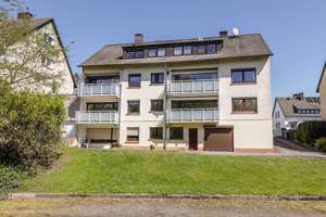 Gut geschnittene 3,5-Raum-Wohnung mit rd. 96 m² und Sonnenbalkon in Burgaltendorf  – Die vollständige Adresse der Immobilie erhältst du vom Anbieter., 45289 Burgaltendorf, Essen – Vorschaubild 13