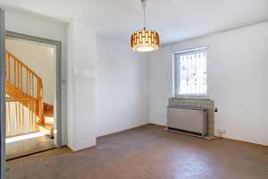 Familienfreundliches Reiheneckhaus mit Licht, Raum und 466 m² Grundstück – perfekt zum Selbstausbau! – Die vollständige Adresse der Immobilie erhältst du vom Anbieter., 82538 Geretsried – Vorschaubild 6