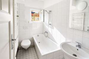 Frisch renovierte 2-Zimmer-Wohnung mit Loggia und Grünblick – bezugsfrei in Reinickendorf – Lienemannstraße 23, 13403 Reinickendorf (Ortsteil), Berlin – Vorschaubild 7