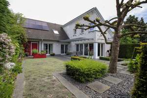 WOHNQUALITÄT PAR EXCELLENCE 
Stilvolles Einfamilienhaus in Oelde – Die vollständige Adresse der Immobilie erhältst du vom Anbieter., 59302 Oelde – Vorschaubild 16