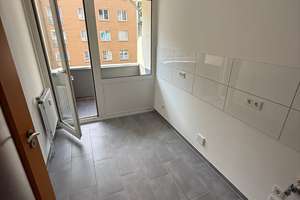Renovierte Studenten 3-er WG-Wohnung mit Balkon in Nippes – Die vollständige Adresse der Immobilie erhältst du vom Anbieter., 50733 Nippes (Ortsteil), Köln – Vorschaubild 6