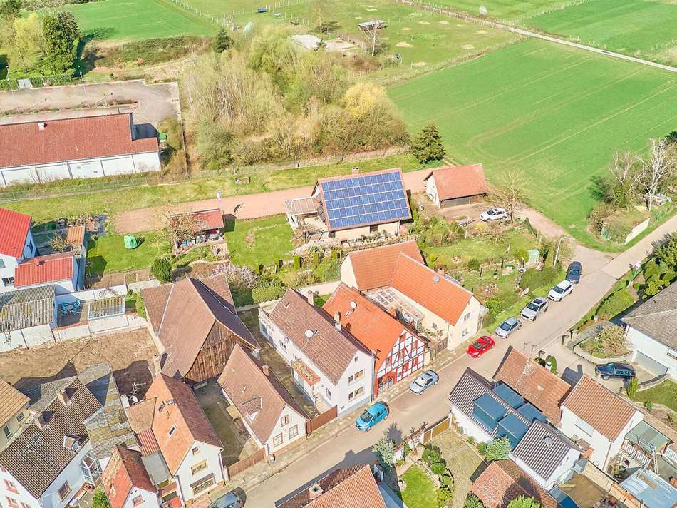 Drohnenaufnahme Ortsrand
