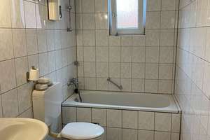 ✨Frisch renovierte 2-Zimmer Wohnung im 3. OG mit Balkon in Pforzheim Innenstadt✨ – Theaterstraße 9, 75175 Oststadt, Pforzheim – Vorschaubild 6
