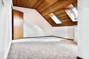 Freistehendes EFH in Lübars mit 2 Terrassen, Kamin und viel Potenzial in ruhiger 2. Reihe – Die vollständige Adresse der Immobilie erhältst du vom Anbieter., 13469 Lübars, Berlin – Vorschaubild 27