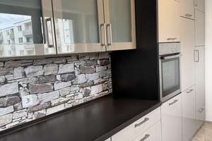 Modernisierte 4,5 Zimmer Wohnung mit Balkon, EBK und TG-Box in begehrter Wohnlage von Sindelfingen