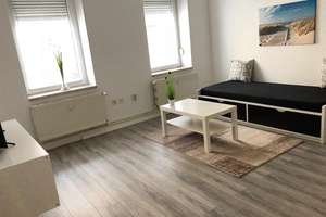 Komfortable möblierte Wohnung EG, "zentral und doch ruhig"