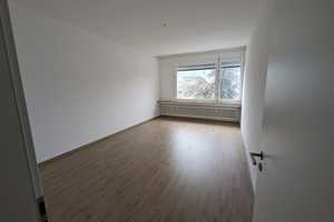 3-Zimmer-Wohnung mit Blick über Stuttgart, 80 qm – Hohenzollern Straße 9, 70178 Stuttgart – Vorschaubild 1