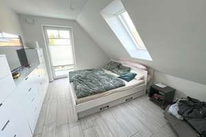 Moderne und neuwertige Doppelhaushälfte mit Kamin, Kaltwintergarten und Garten – Anne-Jennfeldt-Straße 19, 22113 Oststeinbek – Vorschaubild 11