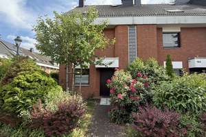 Familienfreundliches Reihenendhaus mit Südgarten, separater Garage und vielseitigem Raumkonzept – Die vollständige Adresse der Immobilie erhältst du vom Anbieter., 40593 Urdenbach, Düsseldorf – Vorschaubild 1