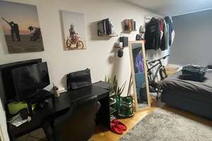 Wohnen mit Charakter: 3-Zimmer-Wohnung in Köln-Weiden – Diepenbeekallee 4, 50858 Weiden, Köln – Vorschaubild 8