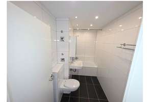 Frei! 2Zi Weststadt-Juwel Effizienz C: Fernwärme, Riesen-Balkon, Stellplatz, Möbliert – Lessingstr. 37b, 76135 Weststadt, Karlsruhe – Vorschaubild 14