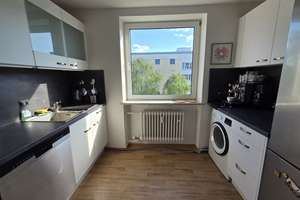 Schöne 3-Zimmer-Wohnung mit Südloggia in Oberföhring - Nähe St. Emmeransmühle – Franz-Wolter-Str. 19, 81925 Oberföhring, München – Vorschaubild 8