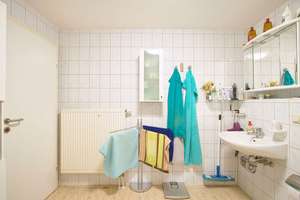 +++Komfortabel im 4. Obergeschoss: Vermietete 3-Zimmerwohnung mit Balkon und Aufzug in DD-Löbtau+++ – Die vollständige Adresse der Immobilie erhältst du vom Anbieter., 1159 Löbtau-Nord, Dresden – Vorschaubild 13