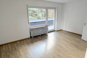 OHNE PROV. | Leerstehendes MFH mit 6 Einheiten und Ausbaureserve | teilsaniert | aufgeteilt nach WEG – Alemannenstr. 14, 79117 Littenweiler, Freiburg im Breisgau – Vorschaubild 9