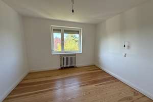 großzügige Wohnung in denkmalgeschütztem Haus in Kiel Holtenau – Die vollständige Adresse der Immobilie erhältst du vom Anbieter., 24159 Holtenau, Kiel – Vorschaubild 15