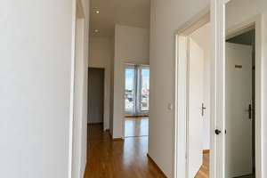 Skylineblick*Moderne 3-Zimmer Wohnung mit großem Balkon*2 Bäder*Lift* – 60487 Bockenheim, Frankfurt am Main – Vorschaubild 15