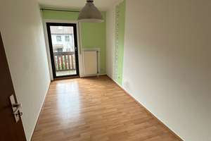 Berlin-Karow: 6 Zimmer | Garten | Vollkeller – Perfekt für Familien – Die vollständige Adresse der Immobilie erhältst du vom Anbieter., 13125 Karow, Berlin – Vorschaubild 9