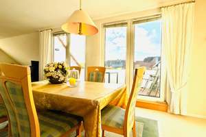 Großzügige Dachgeschosswohnung oberhalb des Kappelner Hafens
Zentral und ruhig mit Blick zur Schlei – Die vollständige Adresse der Immobilie erhältst du vom Anbieter., 24376 Kappeln – Vorschaubild 10