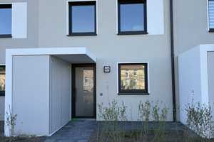 Erstbezug: Helles neugebautes Reihenmittelhaus inkl. Küche mit Terrasse und Garten  – Hinter der Lokhalle 60, 55232 Alzey-Worms (Kreis) – Vorschaubild 1