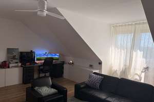 2-Zimmer-Wohnung im Dachgeschoss in München – Chiemgaustraße 115, 81549 Balanstraße-West, München – Vorschaubild 4