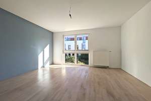 Sie wollen im Grünen wohnen und trotzdem stadtnah leben und arbeiten?  – Die vollständige Adresse der Immobilie erhältst du vom Anbieter., 12205 Lichterfelde, Berlin – Vorschaubild 2