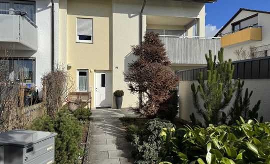 Moderne Doppelhaushälfte - Perfekt für zwei Familien oder Mehrgenerationenhaus