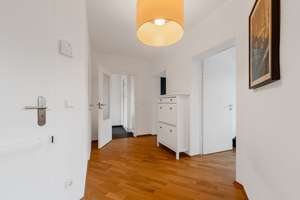 Hochwertige 3-Zimmer-Wohnung mit traumhaftem Blick auf den Rathenauplatz – 50674 Neustadt/Süd, Köln – Vorschaubild 4