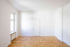 Bezugsfreie, große 3-Zimmer-Altbauwohnung mit Wohnküche, 2 Balkonen & Fahrstuhl – ideal für Familien – Berliner Allee 253, 13088 Weißensee, Berlin – Vorschaubild 5