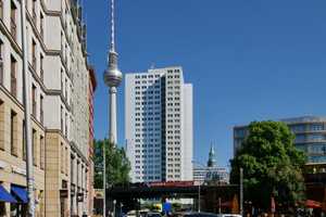 Sofortbezug - Mit Blick auf den Fernsehturm, Südausrichtung und Loggia (provisionsfrei) – Rochstraße 9, 10178 Berlin – Vorschaubild 19