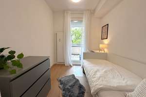 🏡 Möbliertes Zimmer frei in moderner Frauen-WG – Robert-Dißmann-Straße 8, Frankfurt am Main!