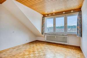 Großzügige Dachgeschosswohnung in Koblenz-Güls mit Balkon und Garage in beliebter Wohnlage – Die vollständige Adresse der Immobilie erhältst du vom Anbieter., 56072 Güls, Koblenz – Vorschaubild 15