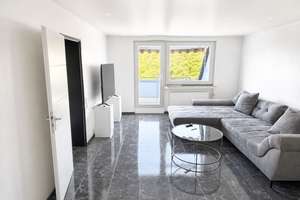 Sanierte Wohnung mit Südbalkon und EBK in Wuppertal-Cronenberg, Nahe des Gelpetals