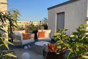 Penthouse über den Dächern Münchens –  Exklusive 3-Zimmer-Maisonette mit Dachterrasse - von privat