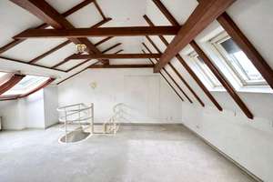 Helle 2-Zimmer-Maisonettewohnung mit Dachterrasse in Düsseldorf-Düsseltal – Die vollständige Adresse der Immobilie erhältst du vom Anbieter., 40239 Düsseltal, Düsseldorf – Vorschaubild 6