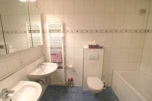 Naturnah wohnen in Amorbach: Reihenmittelhaus mit Waldblick – Die vollständige Adresse der Immobilie erhältst du vom Anbieter., 74172 Neckarsulm – Vorschaubild 9