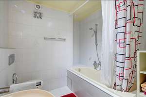 Möbliert: Möbliertes Reihenmittelhaus in Moosach – Die vollständige Adresse der Immobilie erhältst du vom Anbieter., 80997 Moosach-Bahnhof, München – Vorschaubild 18
